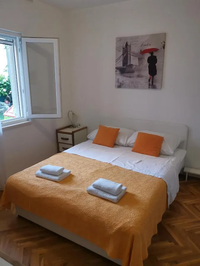 Petra Apartment Split